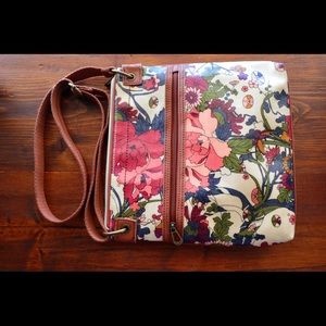 Eco friendly bohemian floral Sakroots purse/bag